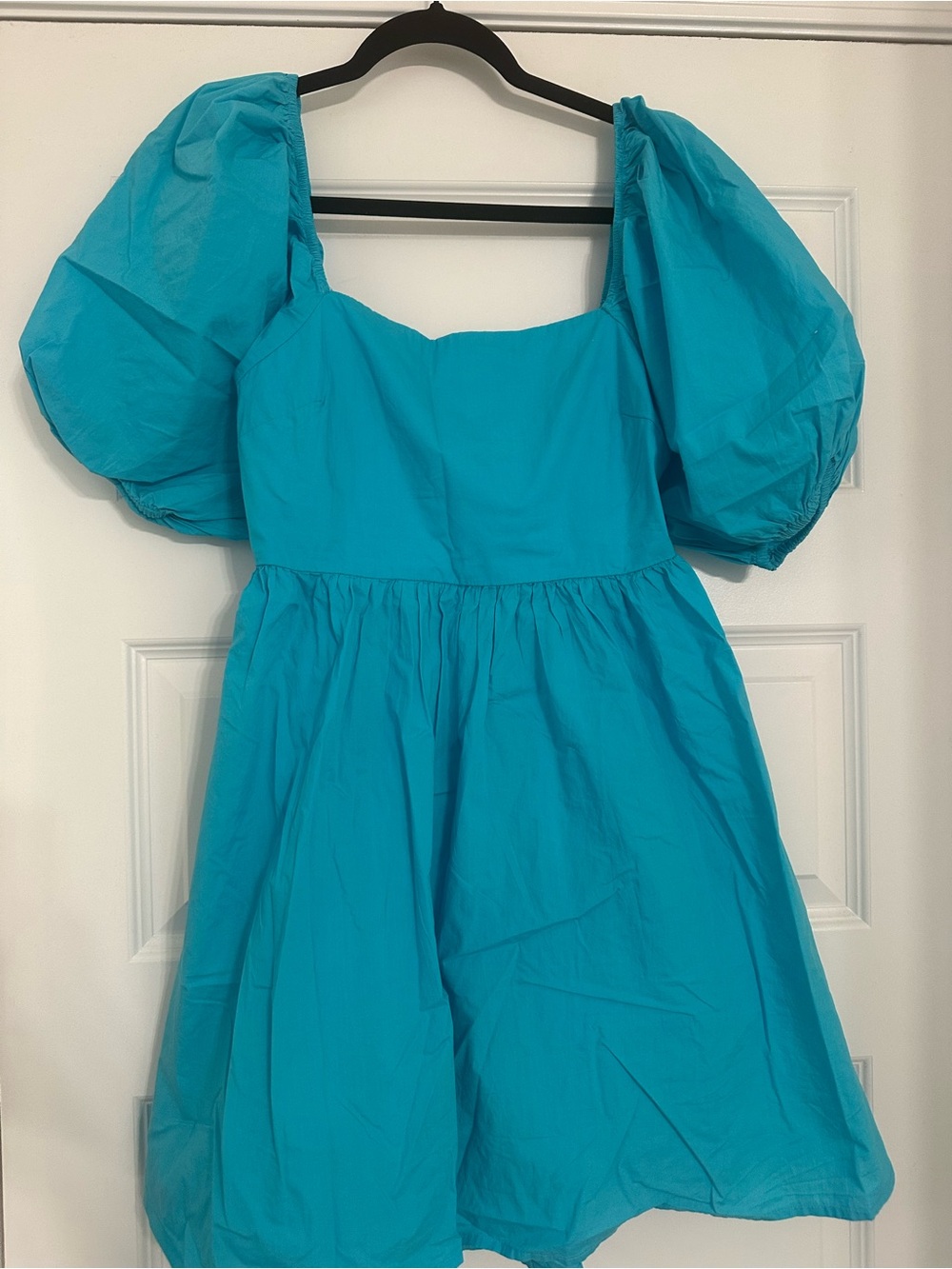 Women’s Puff-Sleeve Turquoise Dress